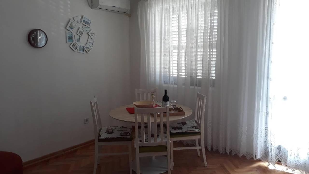 Apartment Knez Kotorska ティヴァト エクステリア 写真